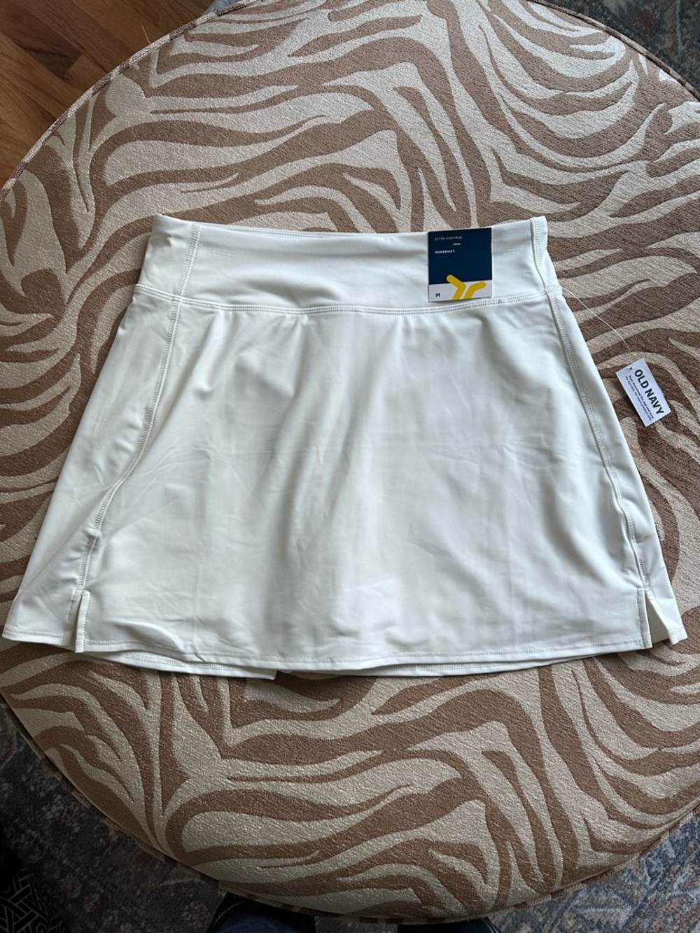 Old Navy White Powersoft Extra High-Rise Skort NWT
